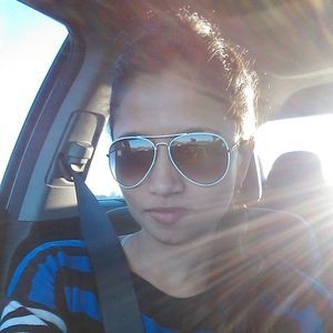 Meet your Posher, Divya